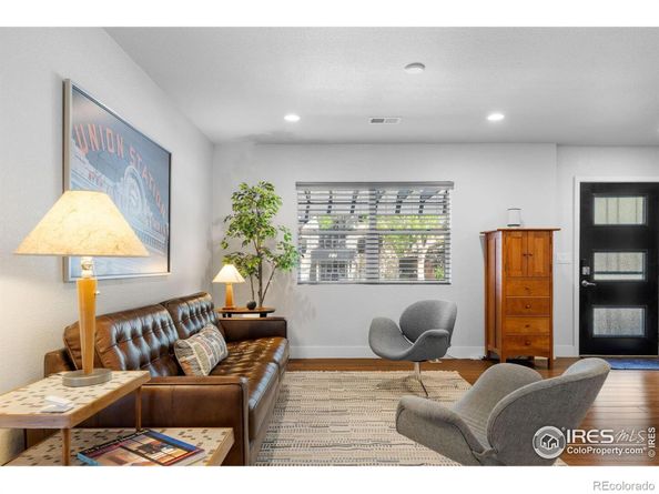 785 Dexter Street, Denver CO 80220
