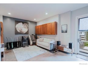 8568 Foxhaven Court, Niwot CO 80503