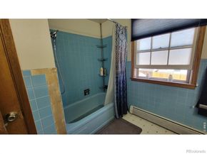 1418 Spencer Street, Longmont CO 80501