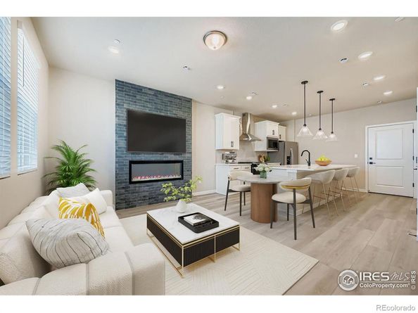 2809 Bear Springs Circle, Longmont CO 80503