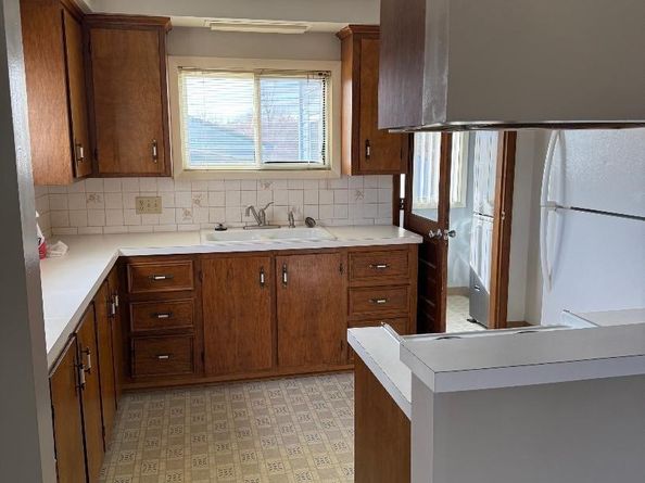 11650 W 13th Avenue, Lakewood CO 80401