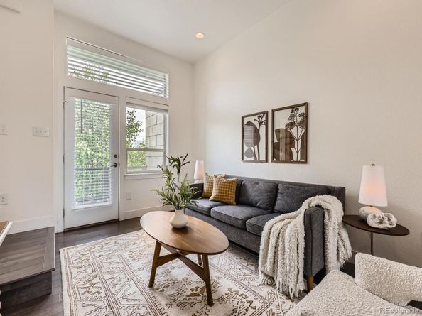 Undisclosed Address #4949468, Aurora CO 80010