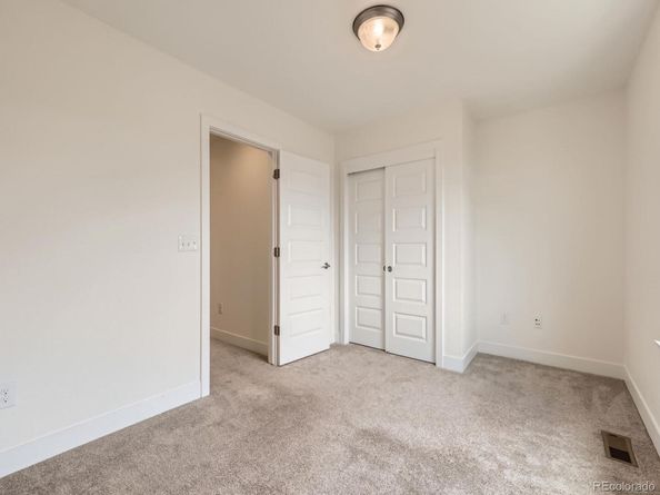 Undisclosed Address #4949468, Aurora CO 80010