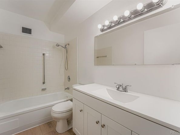 705 S Alton Way 5C, Denver CO 80247