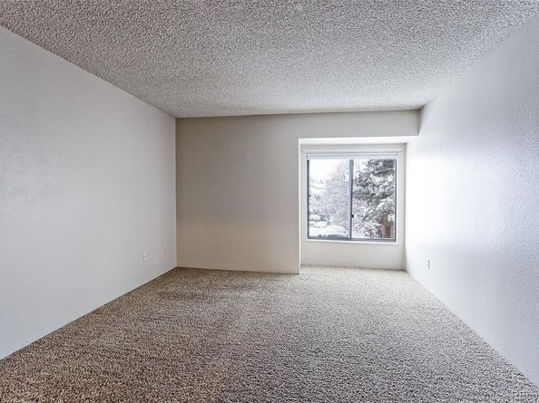 318 Wright Street 303, Lakewood CO 80228