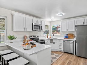 30 Ames Street, Lakewood CO 80226