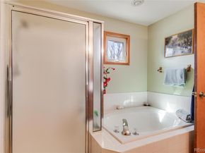 2912 Lake Park Way, Longmont CO 80503