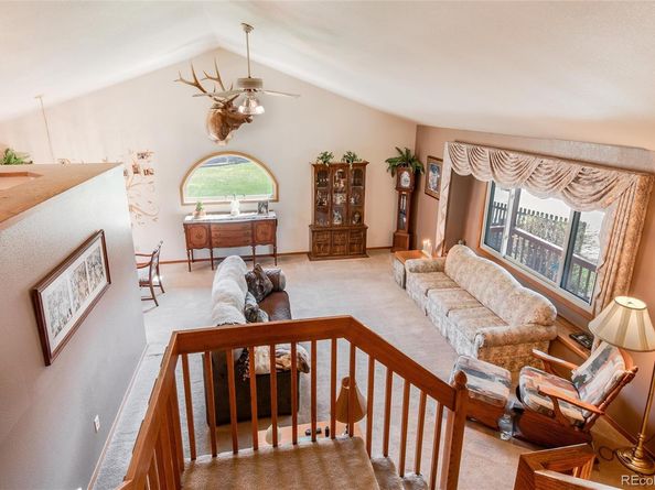 2912 Lake Park Way, Longmont CO 80503
