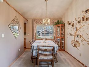 2912 Lake Park Way, Longmont CO 80503