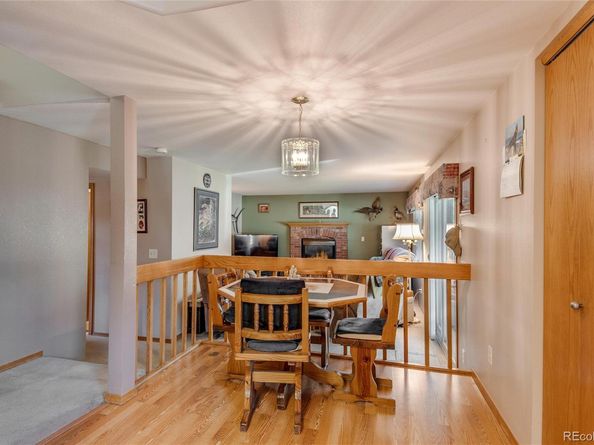 2912 Lake Park Way, Longmont CO 80503