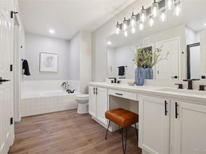 4271 S Blackhawk Circle 2C, Aurora CO 80014
