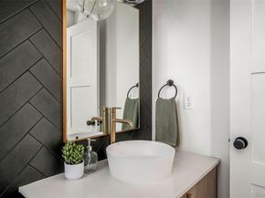 3753 N Franklin Street, Denver CO 80205