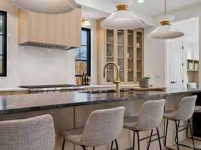 1208 S Vine Street, Denver CO 80210