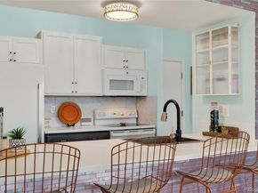 4292 S Salida Way 11, Aurora CO 80013