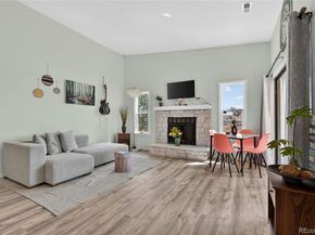 4292 S Salida Way 11, Aurora CO 80013