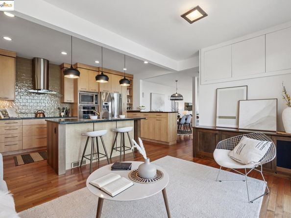 935 Grizzly Peak BLVD, Berkeley CA 94708