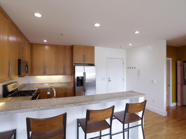 371 30th 201, Oakland CA 94609