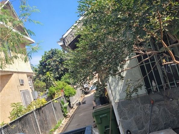 1123 E 57th, Los Angeles CA 90011
