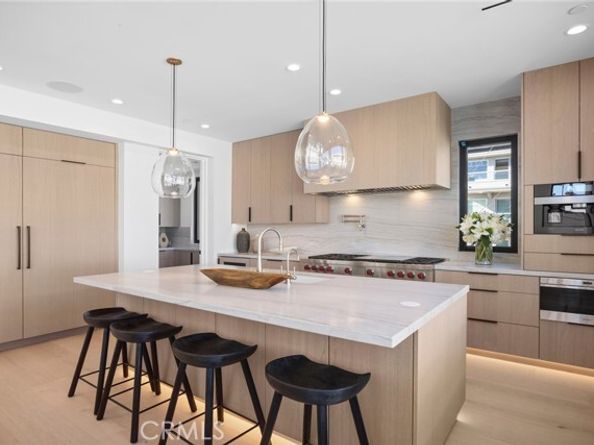 2501 Seaview Ave, Corona Del Mar (newport Beach) CA 92625