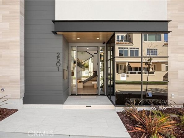 2501 Seaview Ave, Corona Del Mar (newport Beach) CA 92625