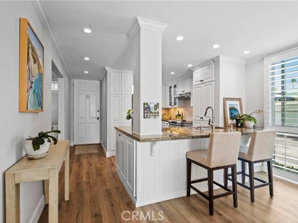 739 Avocado, Corona Del Mar (newport Beach) CA 92625