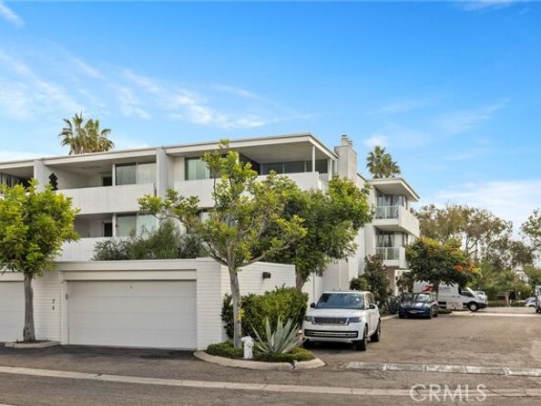 739 Avocado, Corona Del Mar (newport Beach) CA 92625