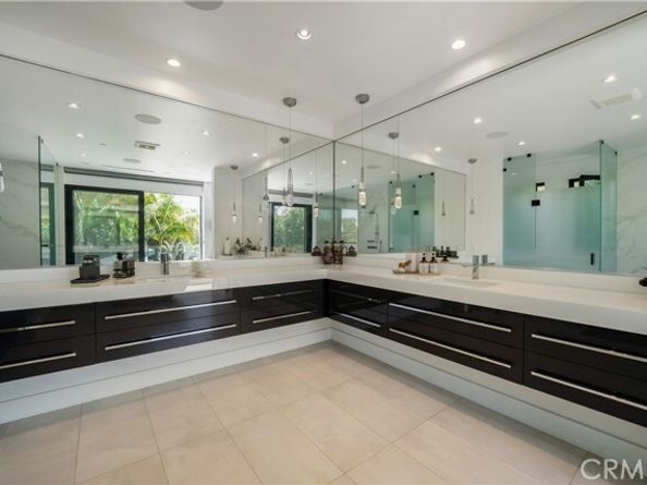 13524 D'Este Drive, Pacific Palisades (los Angeles) CA 90272