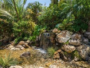 13524 D'Este Drive, Pacific Palisades (los Angeles) CA 90272