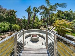 13524 D'Este Drive, Pacific Palisades (los Angeles) CA 90272