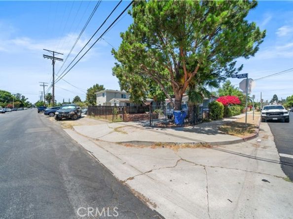 17135 San Jose Street, Granada Hills (los Angeles) CA 91344