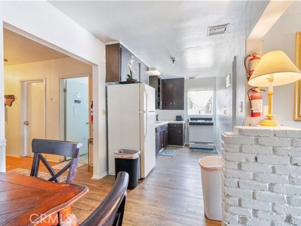 17135 San Jose Street, Granada Hills (los Angeles) CA 91344