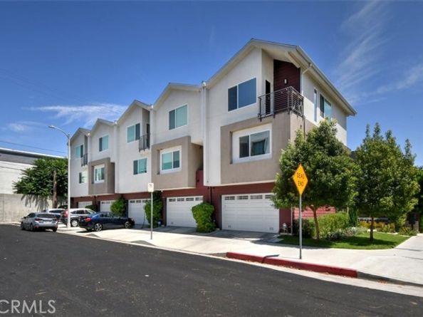 10861 Hartsook Street, North Hollywood (los Angeles) CA 91601