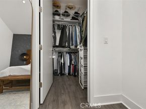 10861 Hartsook Street, North Hollywood (los Angeles) CA 91601