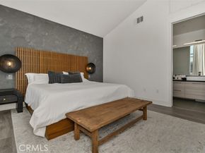 10861 Hartsook Street, North Hollywood (los Angeles) CA 91601