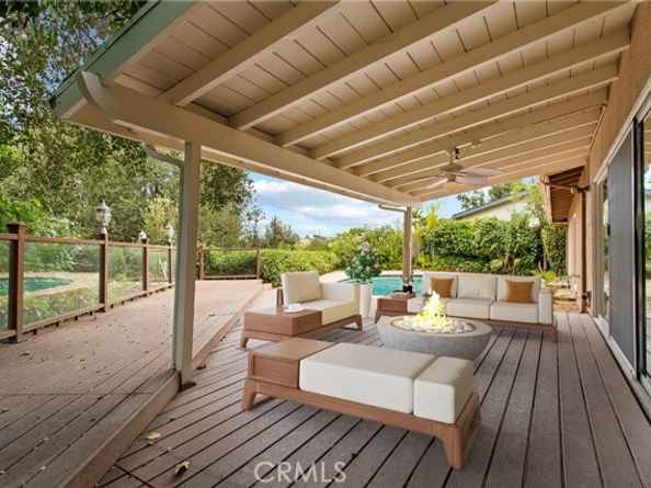 4616 Coyle, Woodland Hills (los Angeles) CA 91364