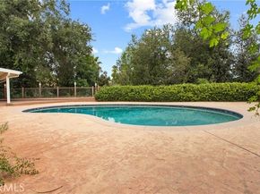 4616 Coyle, Woodland Hills (los Angeles) CA 91364