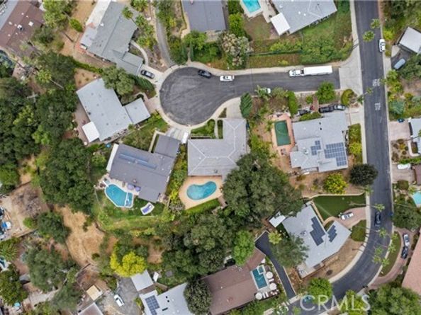 4616 Coyle, Woodland Hills (los Angeles) CA 91364