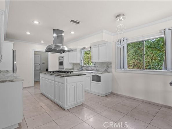 4616 Coyle, Woodland Hills (los Angeles) CA 91364