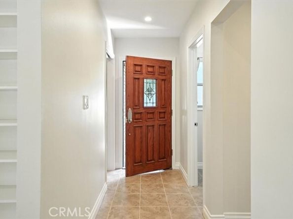 7700 Rhea Avenue, Reseda (los Angeles) CA 91335