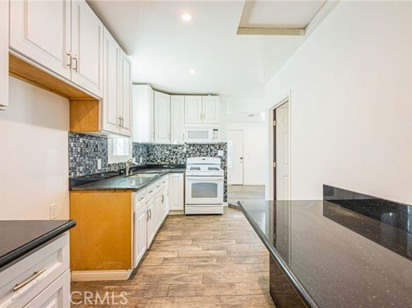 14106 Gruen Street, Arleta (los Angeles) CA 91331