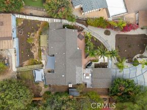 19419 Oxnard Street, Tarzana (los Angeles) CA 91356
