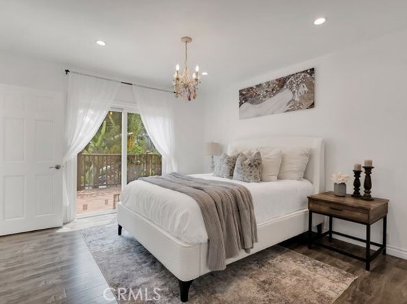 19419 Oxnard Street, Tarzana (los Angeles) CA 91356