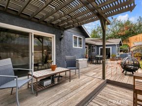 19419 Oxnard Street, Tarzana (los Angeles) CA 91356