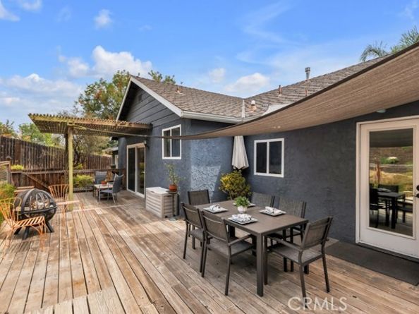 19419 Oxnard Street, Tarzana (los Angeles) CA 91356