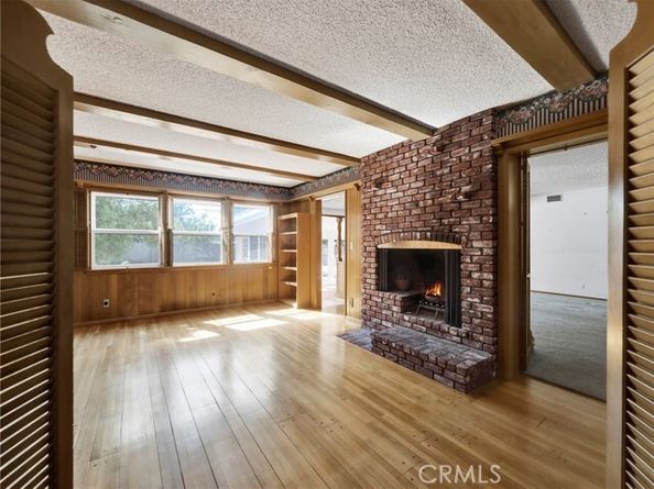 8383 Paso Robles Avenue, Northridge (los Angeles) CA 91325