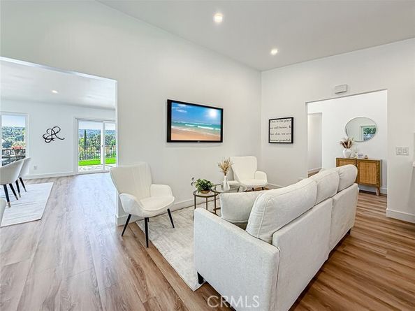 4627 Willens, Woodland Hills (los Angeles) CA 91364