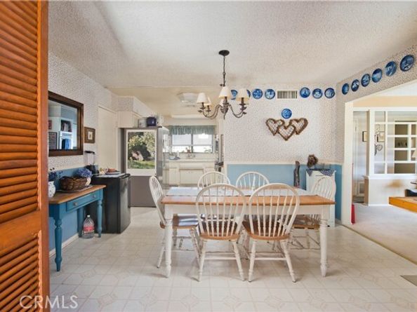 19816 Marilla, Chatsworth (los Angeles) CA 91311