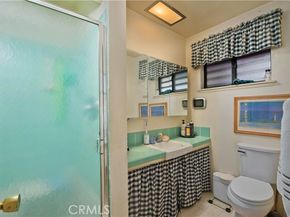 19816 Marilla, Chatsworth (los Angeles) CA 91311