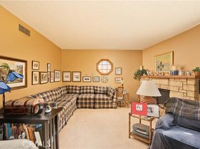 19816 Marilla, Chatsworth (los Angeles) CA 91311