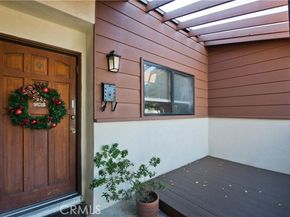 19816 Marilla, Chatsworth (los Angeles) CA 91311